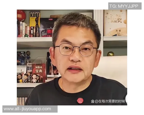 苏群点评卢指导末节不使用四名首发策略避免针对登哥的争议 苏群点评卢指导末节不使用四名首发策略避免针对登哥的争议